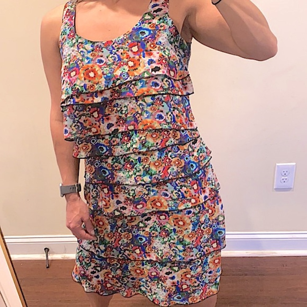Kenneth Cole Tiered Ruffe Floral Mini Dress Size 8 - Picture 4 of 12
